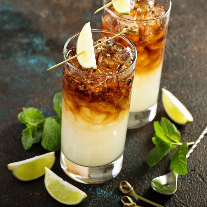 dark stormy cocktail